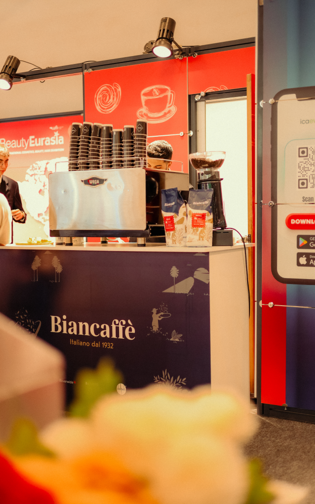 Biancaffè kolaj 1